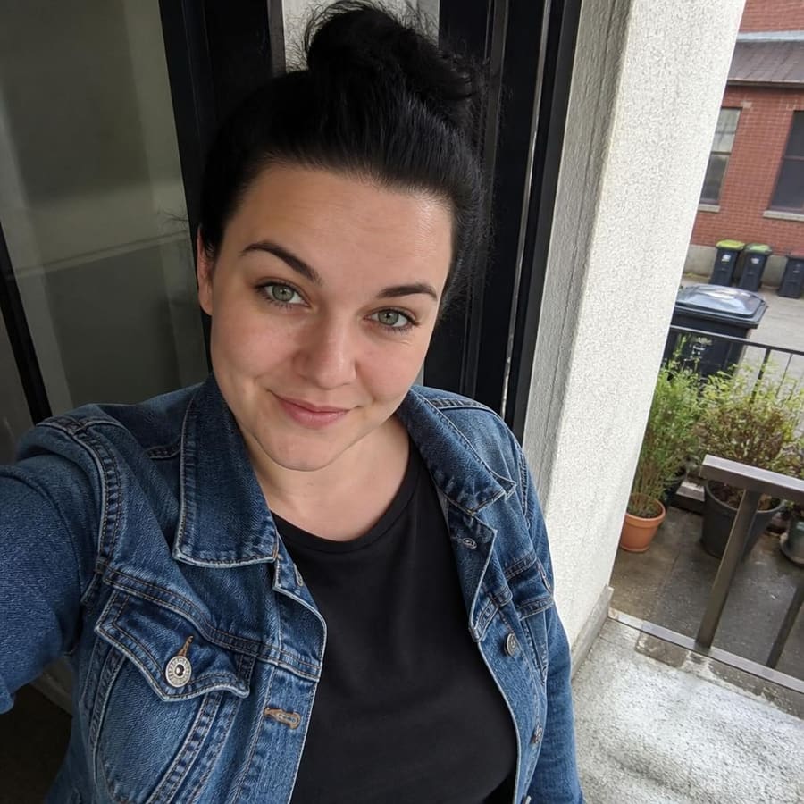 Hanife, 27, Aachen