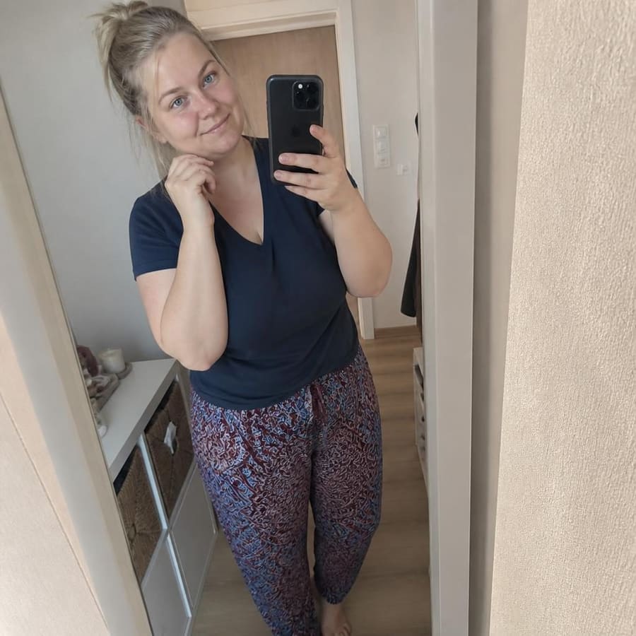 Annet, 28, Reutlingen