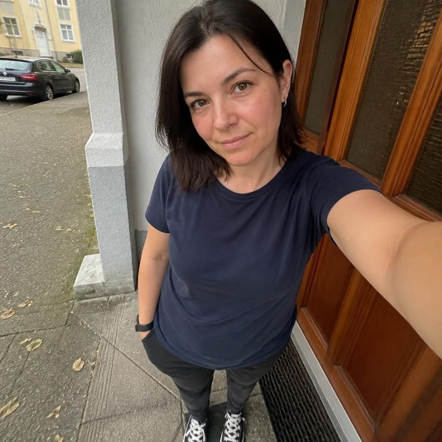 Hüsniye, 36, Chemnitz
