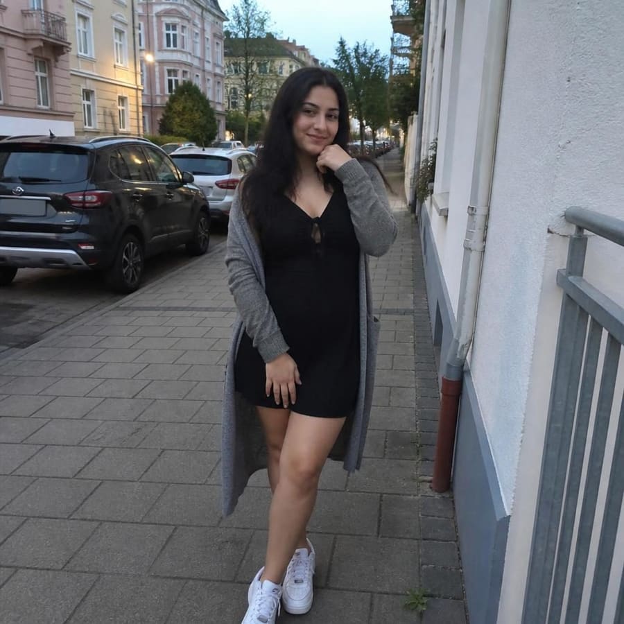 Verena, 19, Wiesbaden
