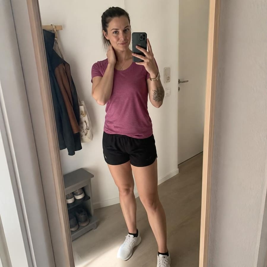 Ibolya, 27, Augsburg