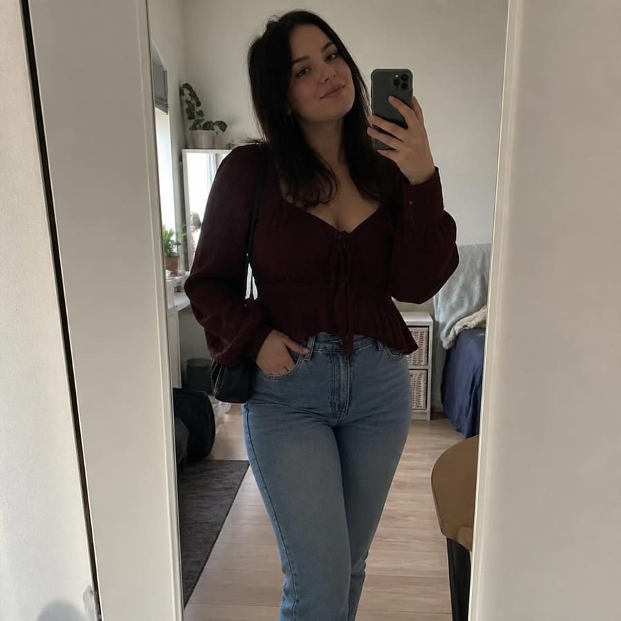 Mimi, 20, Mainz