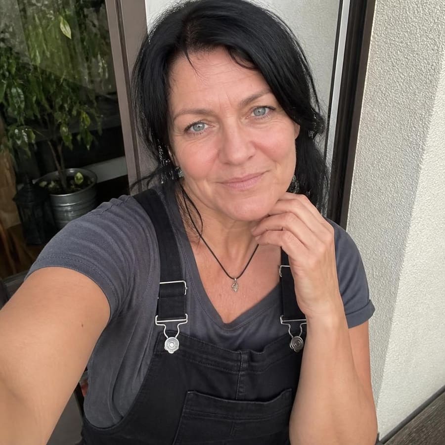 Adrianne, 53, Kassel