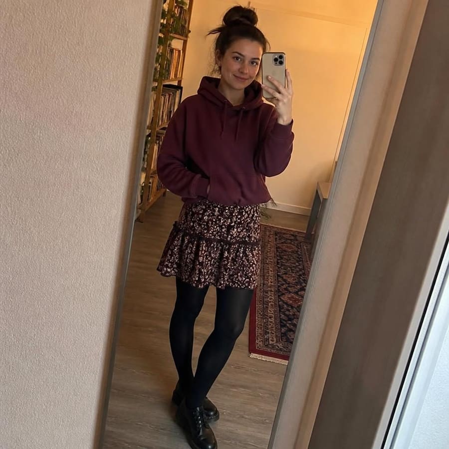 Louisa, 19, Wiesbaden