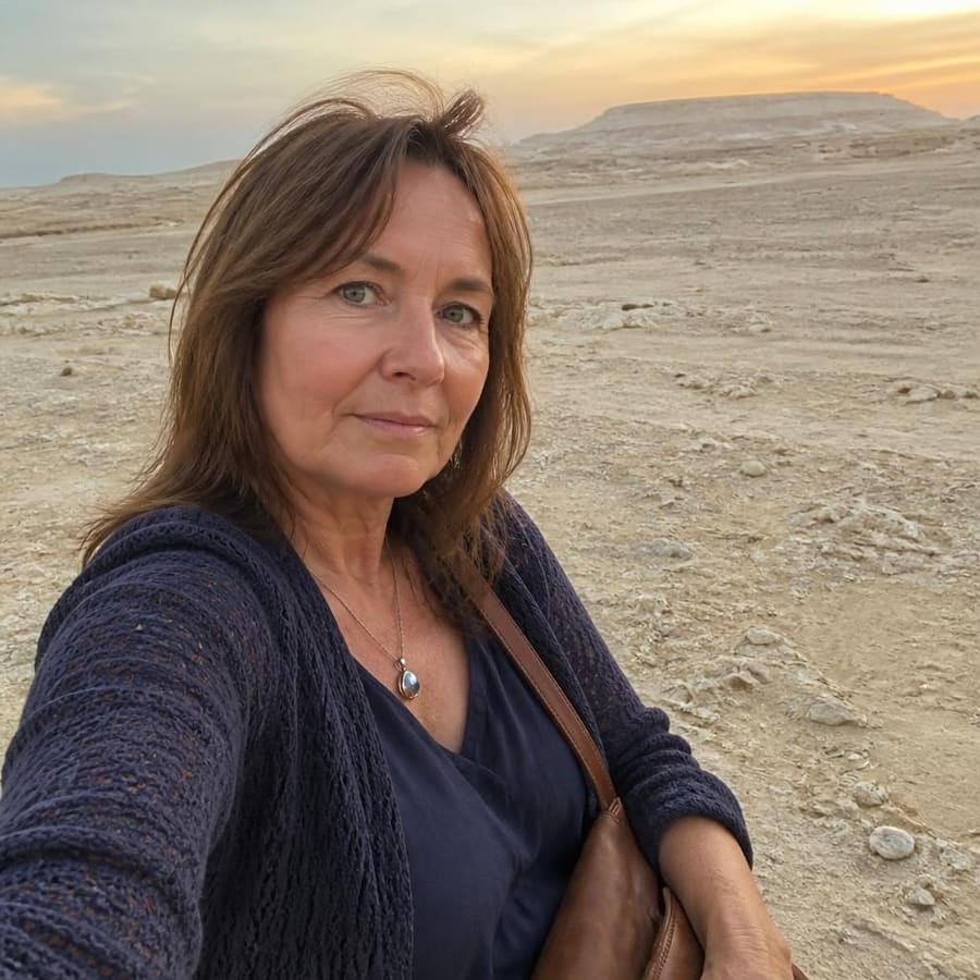 Valentine, 58, Lübeck